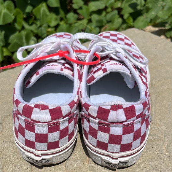 Vans Off the Wall Doheny Skate Lace-Up Ceris/White Women Size 8 EUC - Picture 11 of 12